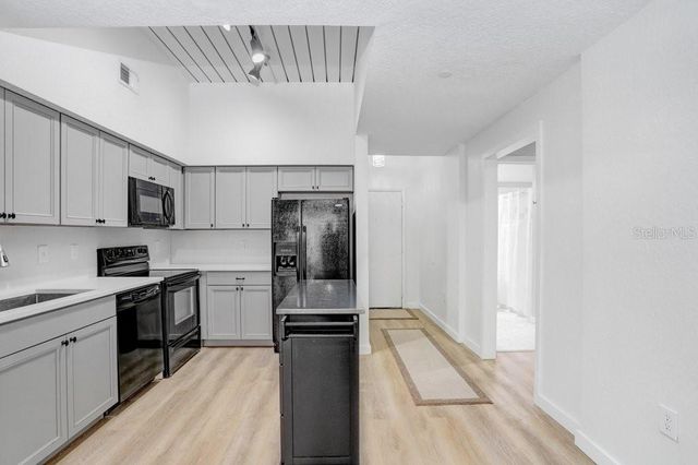 2440 W HORATIO STREET 1012, Tampa, FL 33609