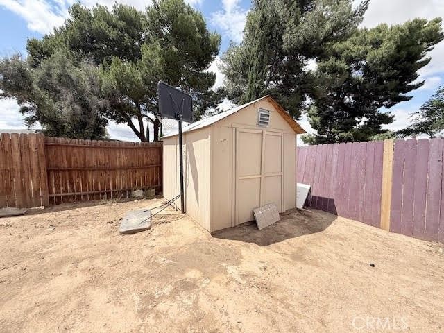 42809 W 37th Street, Lancaster, CA 93536
