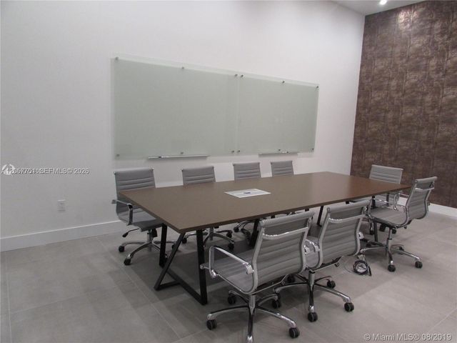 800 SE 4th Ave 107, Hallandale Beach, FL 33009