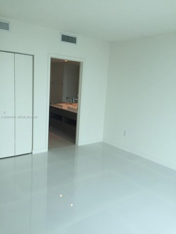 1100 S MIAMI AV 3902, Miami, FL 33130