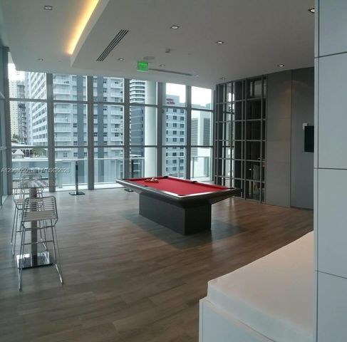 1100 S MIAMI AV 3902, Miami, FL 33130
