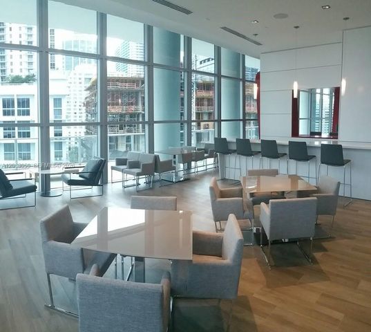 1100 S MIAMI AV 3902, Miami, FL 33130
