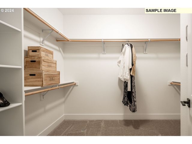 2096 S River Rd, Kelso, WA 98626