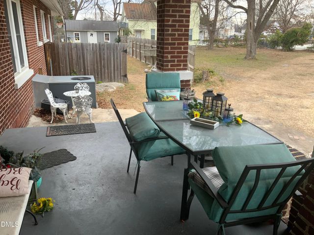304 W Harnett Street, Dunn, NC 28334