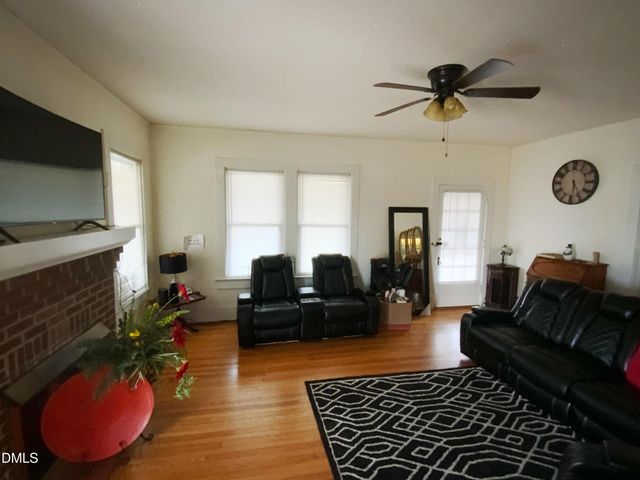 304 W Harnett Street, Dunn, NC 28334