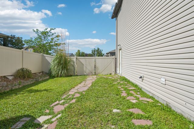 173 W COOPER AVE, Saratoga Springs, UT 84045