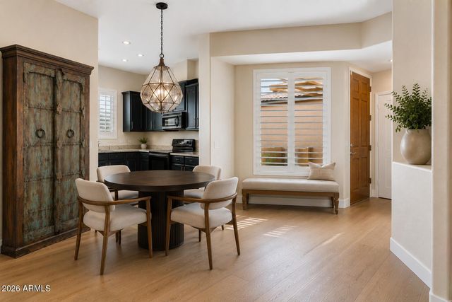 7027 N SCOTTSDALE Road 214, Paradise Valley, AZ 85253