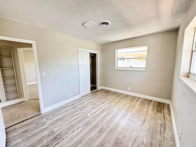 1840 NW 1st Way, Pompano Beach, FL 33060