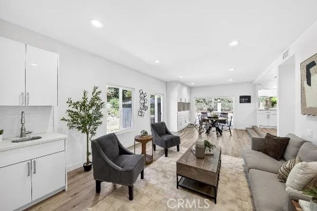 10842 Amber Hill, Whittier, CA 90601