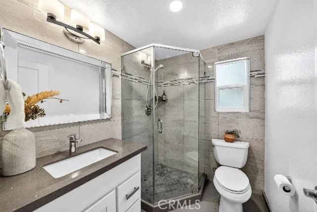 10842 Amber Hill, Whittier, CA 90601