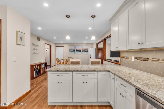191 Edgemere Court, Toms River, NJ 08755