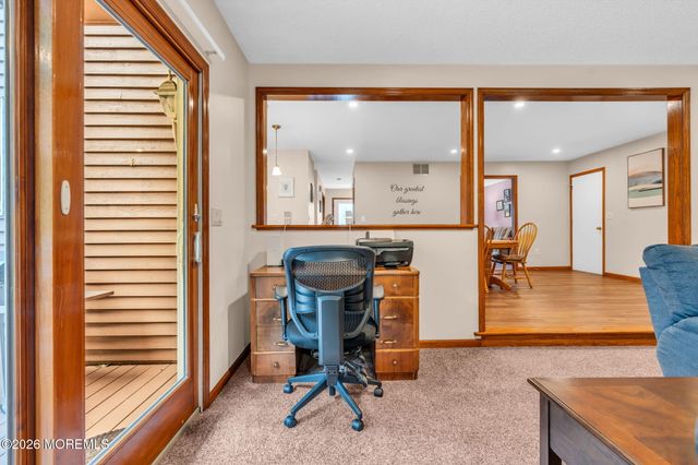 191 Edgemere Court, Toms River, NJ 08755