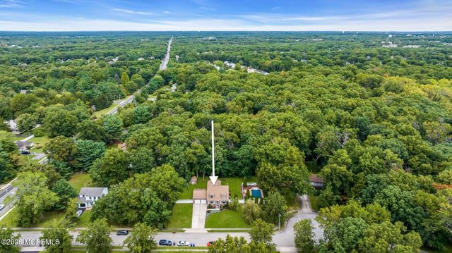 191 Edgemere Court, Toms River, NJ 08755