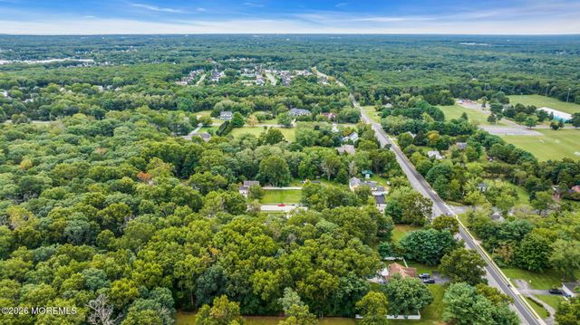 191 Edgemere Court, Toms River, NJ 08755