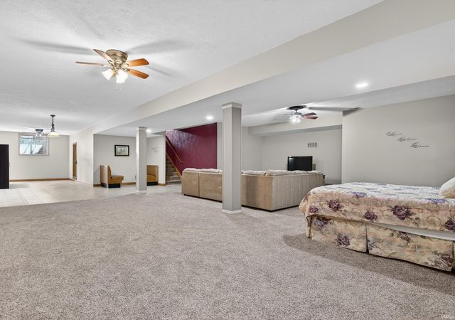 805 Lakeside Drive, Kokomo, IN 46902