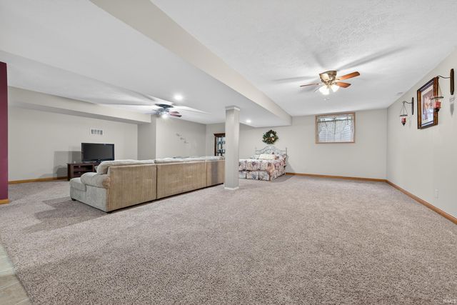 805 Lakeside Drive, Kokomo, IN 46902