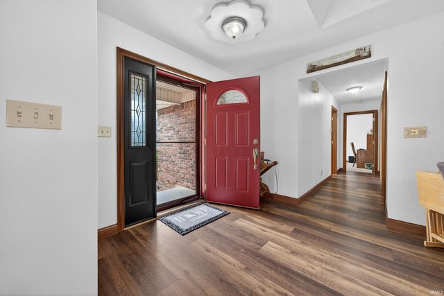 805 Lakeside Drive, Kokomo, IN 46902