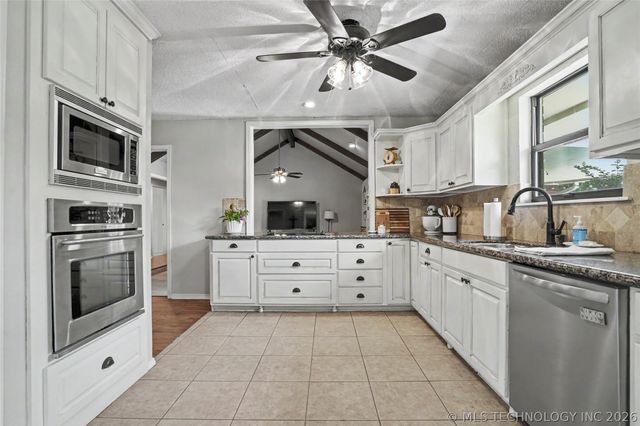 5733 E 97th Place, Tulsa, OK 74137