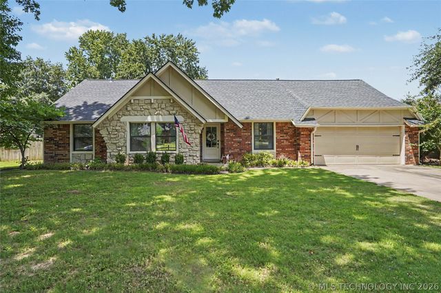 5733 E 97th Place, Tulsa, OK 74137