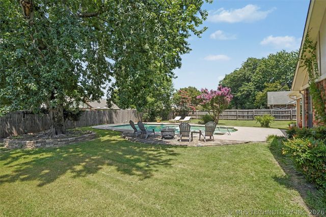 5733 E 97th Place, Tulsa, OK 74137