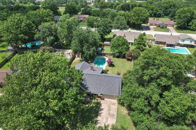 5733 E 97th Place, Tulsa, OK 74137