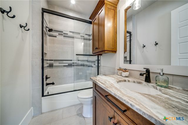 2163 Owl Branch, Canyon Lake, TX 78133