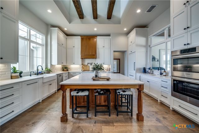 2163 Owl Branch, Canyon Lake, TX 78133