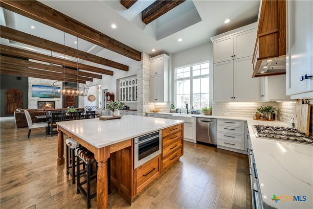 2163 Owl Branch, Canyon Lake, TX 78133