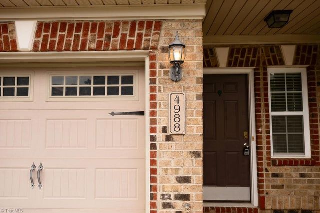 4988 Wyngate Village Drive, Winston-salem, NC 27103
