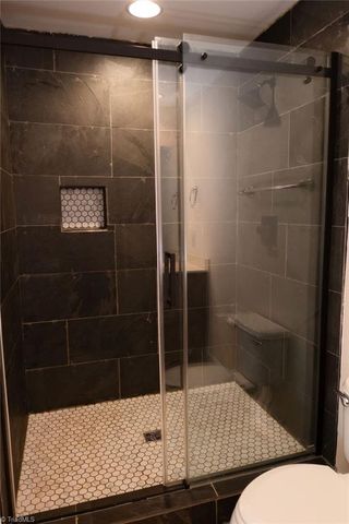 4988 Wyngate Village Drive, Winston-salem, NC 27103