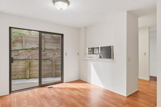 70 Forest Ridge Road 30, Monterey, CA 93940