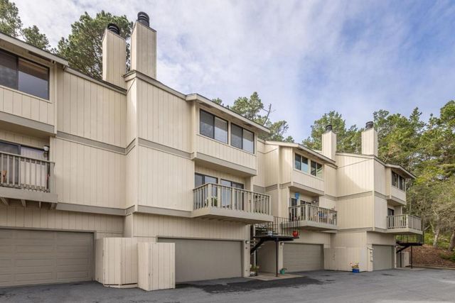 70 Forest Ridge Road 30, Monterey, CA 93940