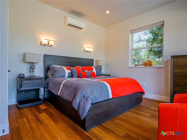 125 W Granite Oaks Drive, Burnet, TX 78611