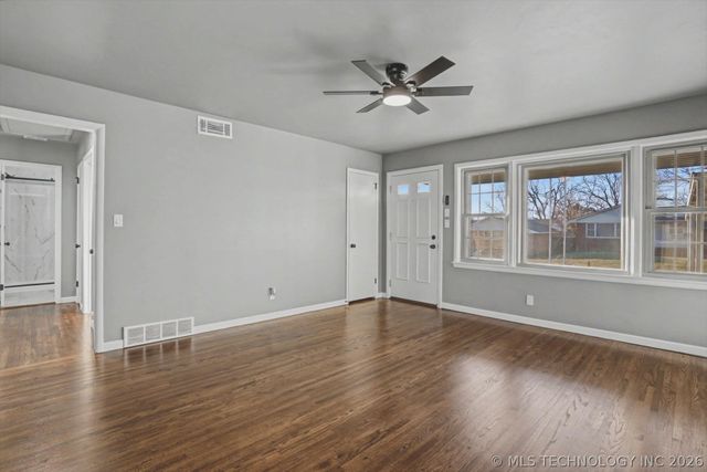 8943 E Marshall Place, Tulsa, OK 74115