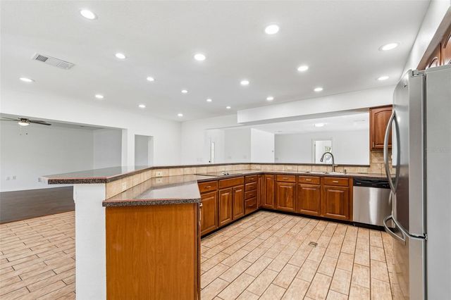 2959 MAPLE COURT, Dunedin, FL 34698