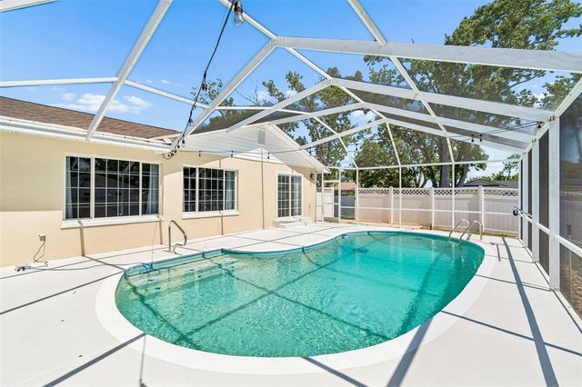 2959 MAPLE COURT, Dunedin, FL 34698