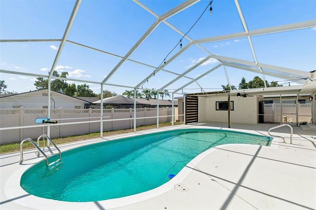 2959 MAPLE COURT, Dunedin, FL 34698