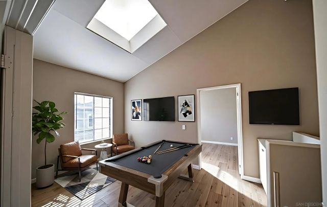 8625 Via Mallorca Unit C, La Jolla, CA 92037