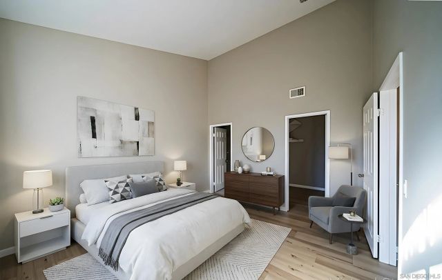 8625 Via Mallorca Unit C, La Jolla, CA 92037