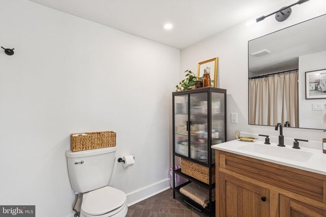 810 COLLINGS AVE, Collingswood, NJ 08107