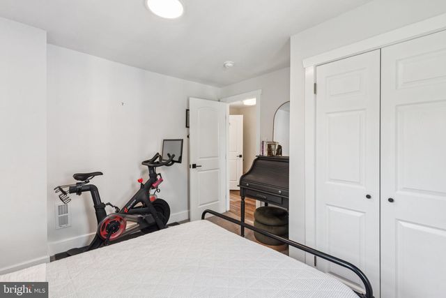 810 COLLINGS AVE, Collingswood, NJ 08107