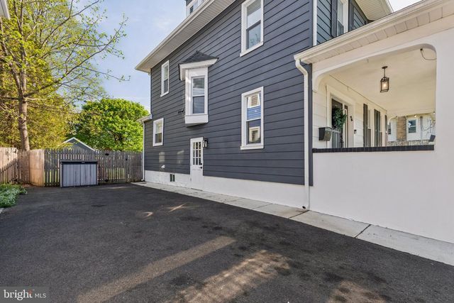 810 COLLINGS AVE, Collingswood, NJ 08107