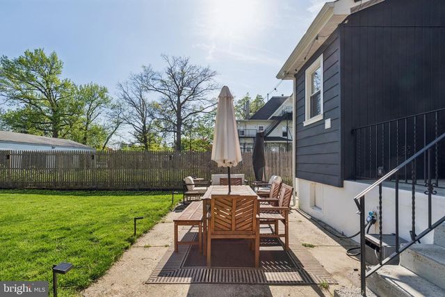 810 COLLINGS AVE, Collingswood, NJ 08107