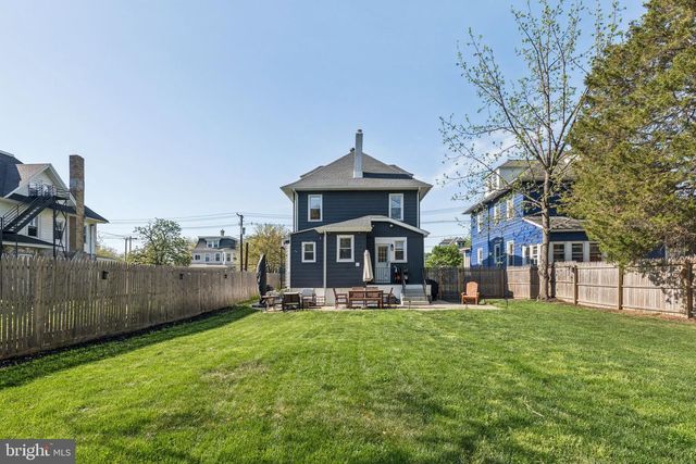 810 COLLINGS AVE, Collingswood, NJ 08107