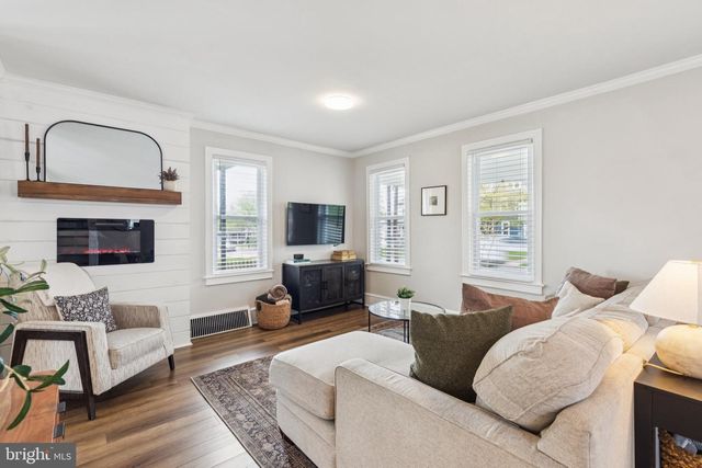 810 COLLINGS AVE, Collingswood, NJ 08107