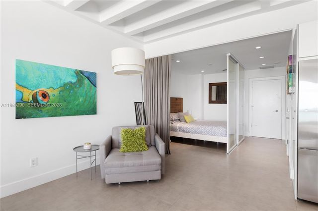 4925 E Collins Ave 5C, Miami Beach, FL 33140