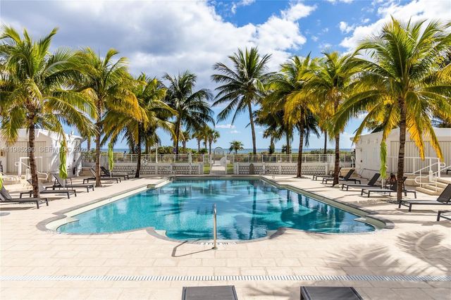 4925 E Collins Ave 5C, Miami Beach, FL 33140