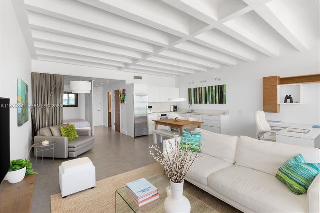 4925 E Collins Ave 5C, Miami Beach, FL 33140