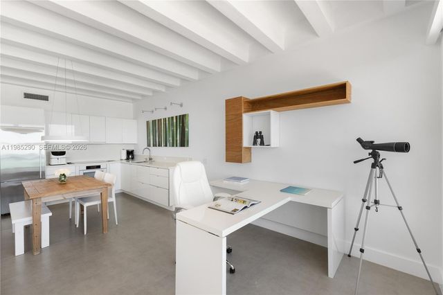 4925 E Collins Ave 5C, Miami Beach, FL 33140