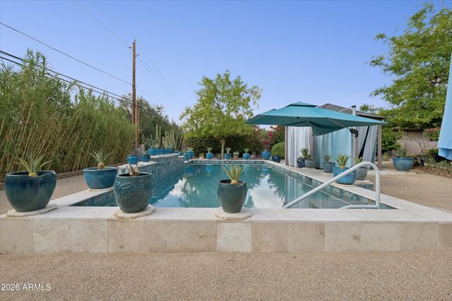 5738 N 24TH Street, Phoenix, AZ 85016